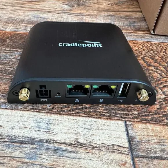 New Cradlepoint COR IBR600 Series Router Wifi Antennas Black